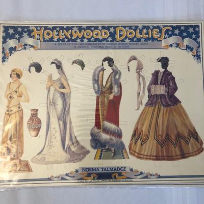Paper dolls galore!
