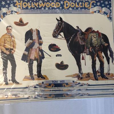 Paper dolls galore!