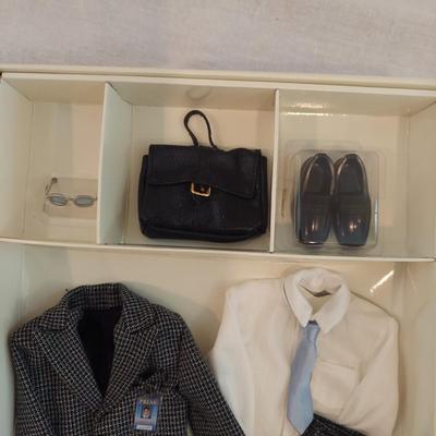 Limited Ed. Silkstone Fashion Insider Ken Doll for Barbie(GR-BBL)