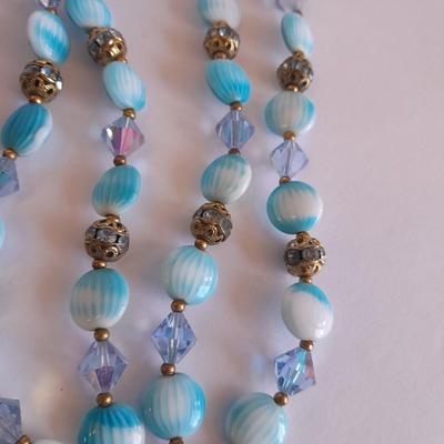 Two vintage necklaces
