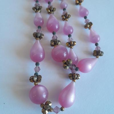 Two vintage necklaces