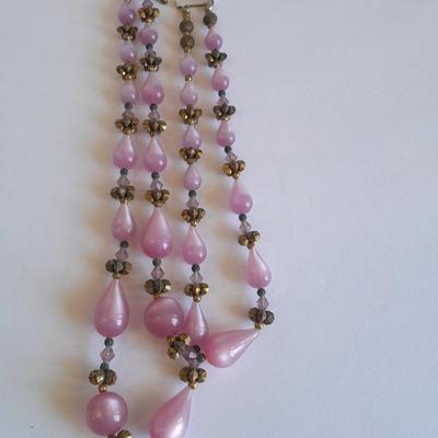Two vintage necklaces