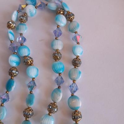 Two vintage necklaces