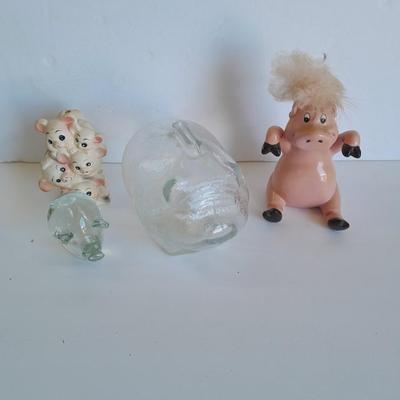 Clear glass piggy bank, Pig with hair and vintage pig totem Piggy bank