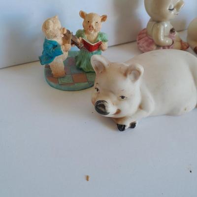 More pigs! Collectible pigs ballerina pig salt & pepper and others