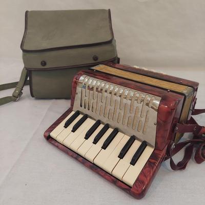 Vintage Hohner Mignon I Accordion (GR-BBL)