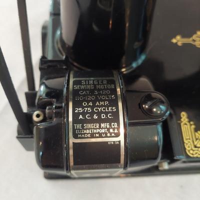 Vintage Portable Singer Featherweight Sewing Machine (GR-BBL)