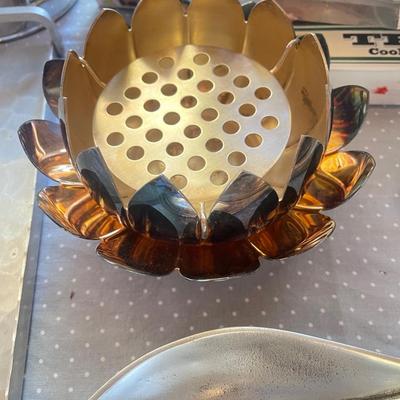 Coffee pot flower, display kitchen items