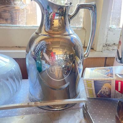 Coffee pot flower, display kitchen items