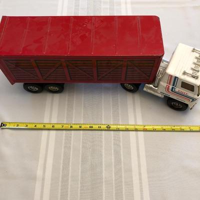 Ertl Transtar metal truck