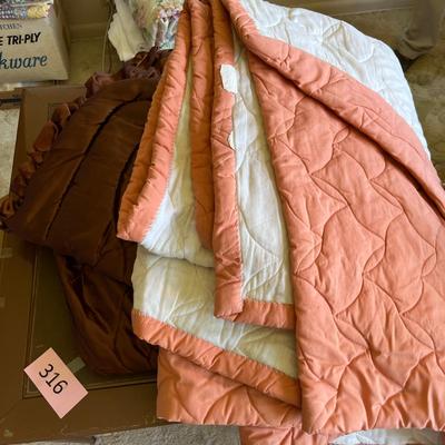 Vintage Satin style Comforters
