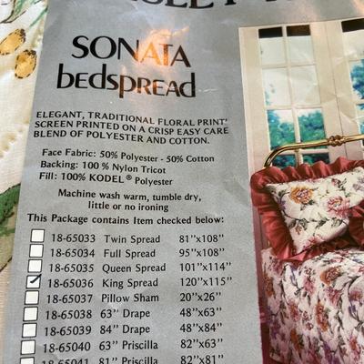 Floral Print Quilted Comforter