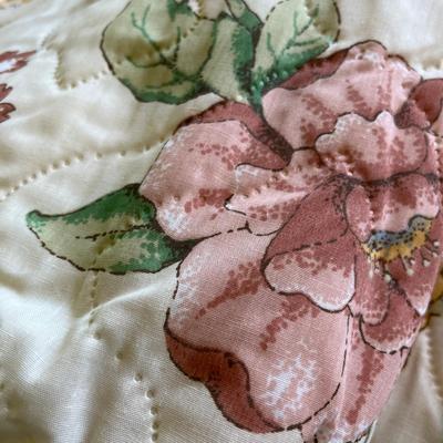 Floral Print Quilted Comforter