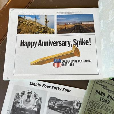Vintage Union Pacific Books & Booklets