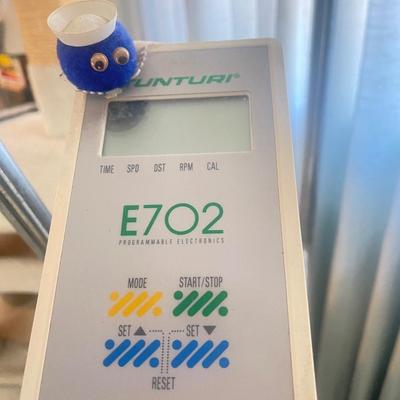 E07 exercise bike