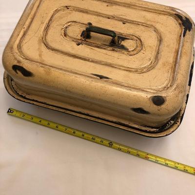Vintage Enamelware Roasting Pan and Lid