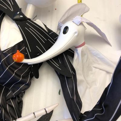 Jack Skellington and Zero Halloween Decor