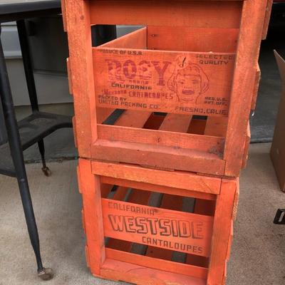 Hodgepodge: Holiday Popcorn Tins, Vintage Metal Typewriter Stand, 2 Wooden Cantaloupe Crates