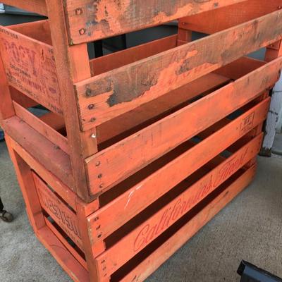 Hodgepodge: Holiday Popcorn Tins, Vintage Metal Typewriter Stand, 2 Wooden Cantaloupe Crates