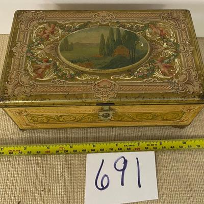 Beautiful Tin Candy Box