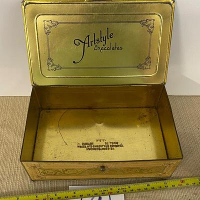 Beautiful Tin Candy Box