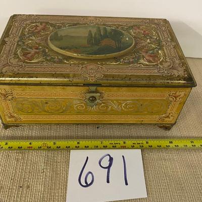 Beautiful Tin Candy Box