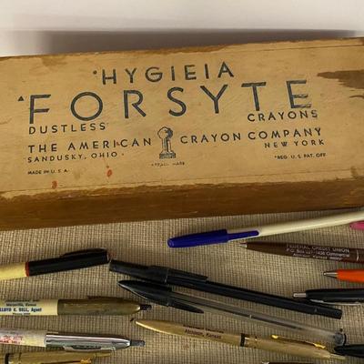 Vintage Box and Advertising Pens