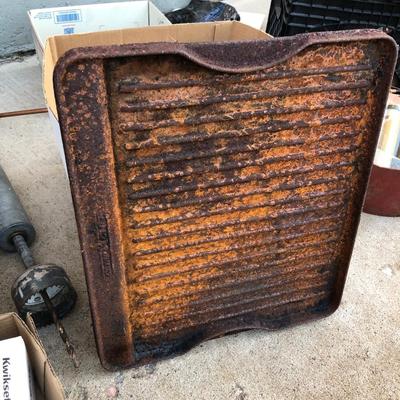 Large Lot of Garage Goodies