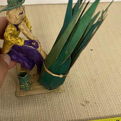 Vintage Mexican Folk Art Woven Dolls