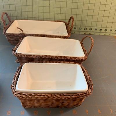 6 stoneware Baking Dishes in Carrying Baskets