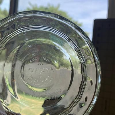 Glassware: Pyrex Bowls & Tray + Plastic Floral bowls