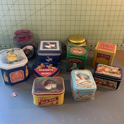 Variety of Beautiful Vintage-style Tins