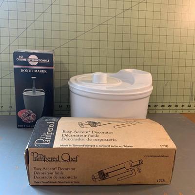 The Pampered Chef Easy Accent Decorator + Salad Spinner + Donut Maker