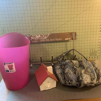 Pink Trashcan + one handbag + Door Hook