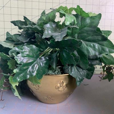 3 Fake Plants