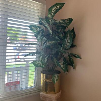 Artificial Plant