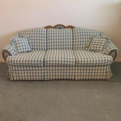Cottage Style Living Room Couch