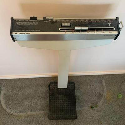 Vintage Health-O-Meter Scale