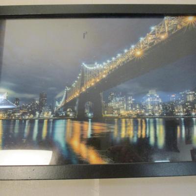 Lighted Cityscape Wall Decor - F