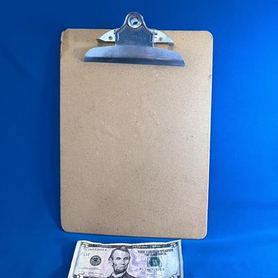 WOODEN CLIP BOARD 9â€ X 12â€