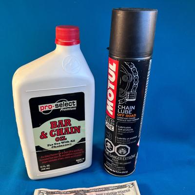 BAR & CHAIN OIL 3/4 FULL, CHAIN LUBE 40% FULL