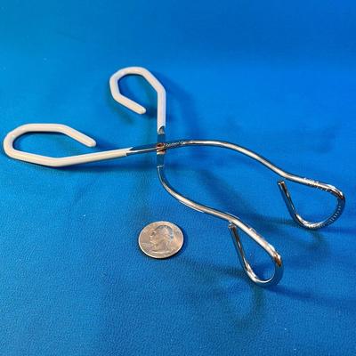 COATED HANDLE KITCHEN TONGS 8â€ LONG