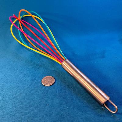 COATED RAINBOW WIRES KITCHEN WHISK 12â€ LONG LIKE NEW