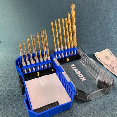 KOBALT DRILL BIT SET MISSING A FEW