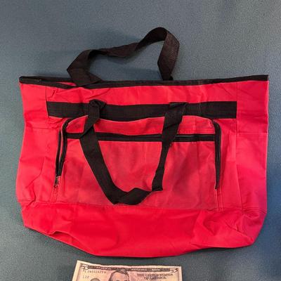 NEW NYLON TOTE BAG W/ 2 ZIPPERED POCKETS