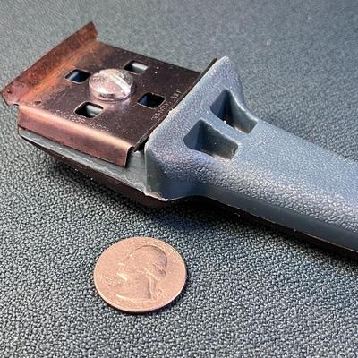 SCRAPING TOOL 9-1/2â€ LONG ROUGH AND FINE BLADES