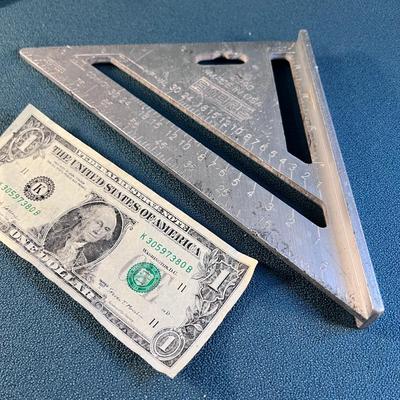 WELL MADE EMPIRE 90 DEGREE ANGLE RULE