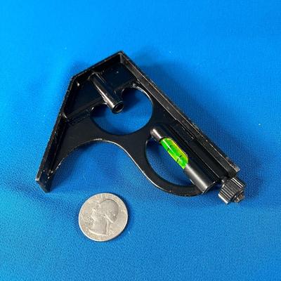 45-90 DEGREE ANGLE WITH LEVEL BUBBLE