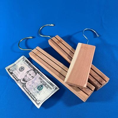 SET OF 3 HANGING CEDAR BLOCKS LONG ONES ARE 8â€