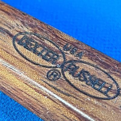 â€œDEXTER RUSSELLâ€ LIKE NEW WOOD HANDLED SERVING FORK 10â€